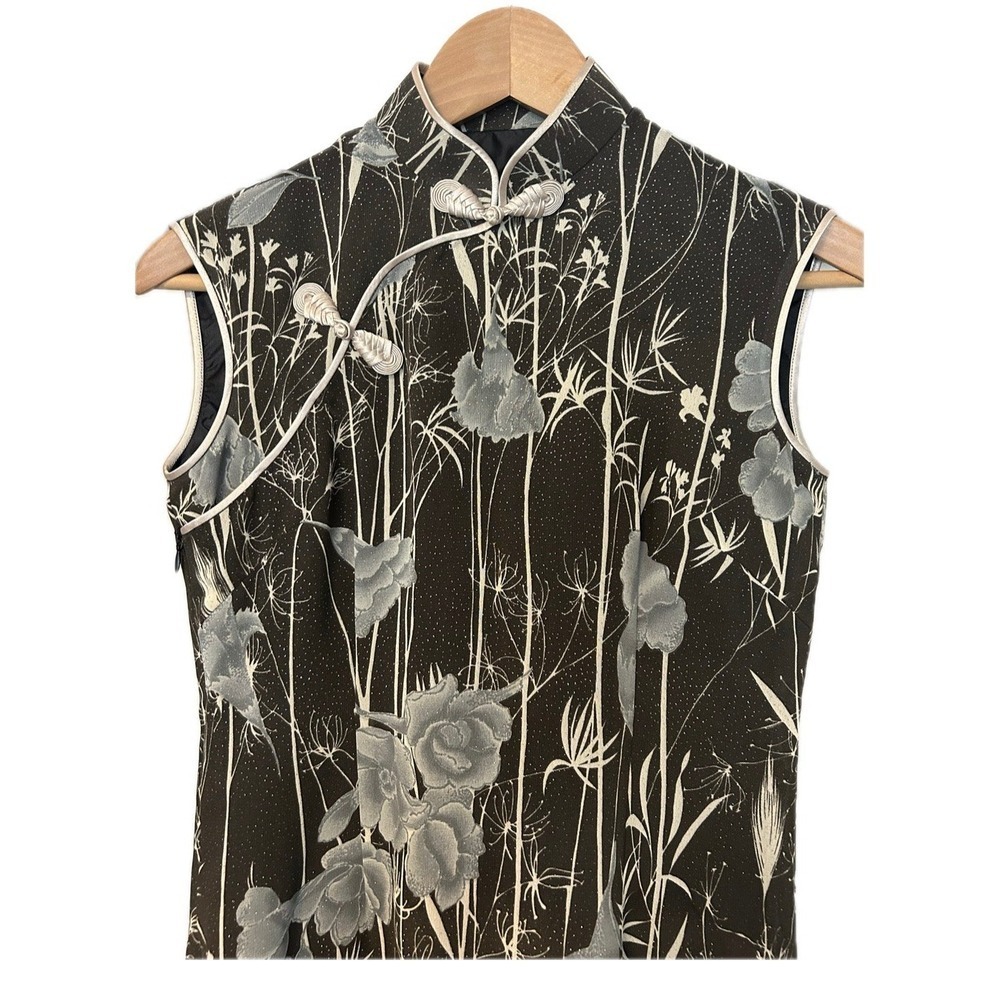 Asian Style Flora Midil Dress. Black/Gray/Silver. Women's Size Small - Picture 4 of 11